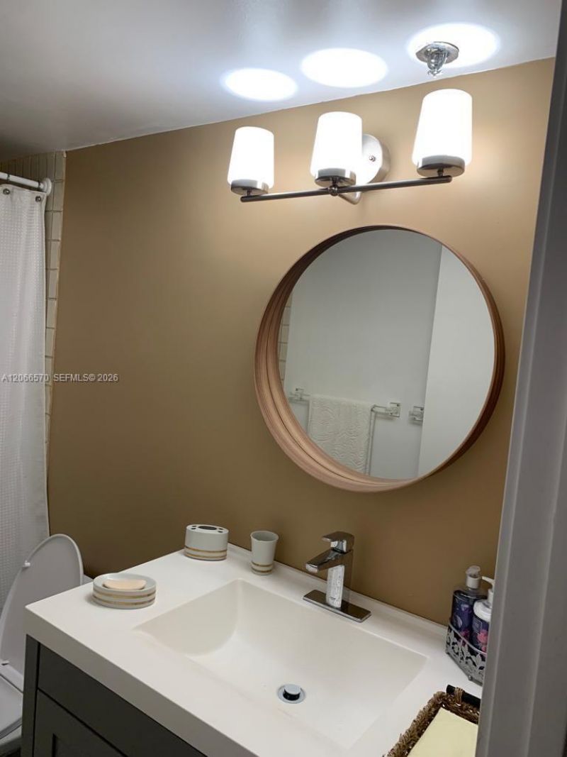 251 Crandon Blvd , Unit 929, Key Biscayne, FL 33149 Photo