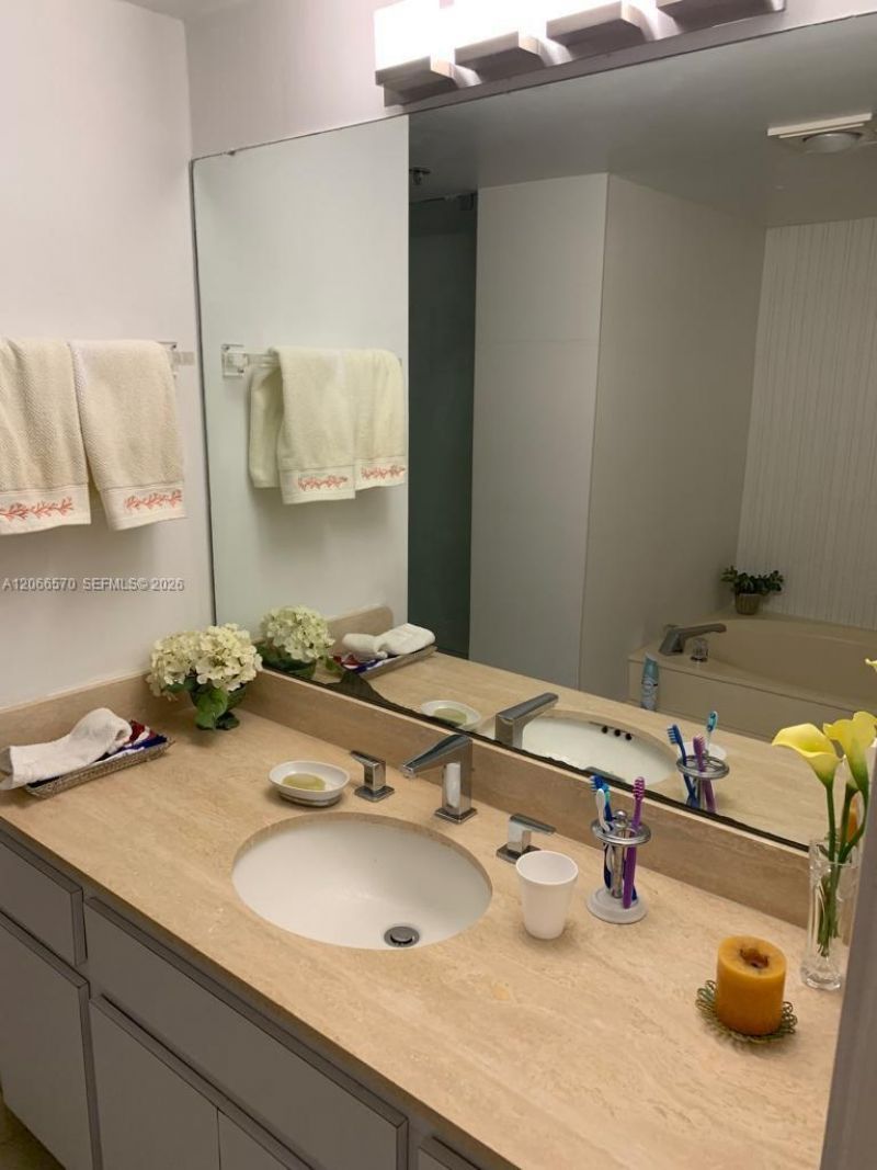 251 Crandon Blvd , Unit 929, Key Biscayne, FL 33149 Photo