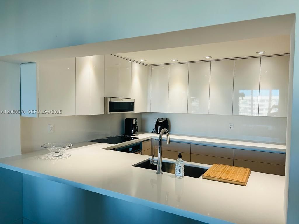 251 Crandon Blvd , Unit 929, Key Biscayne, FL 33149 Photo