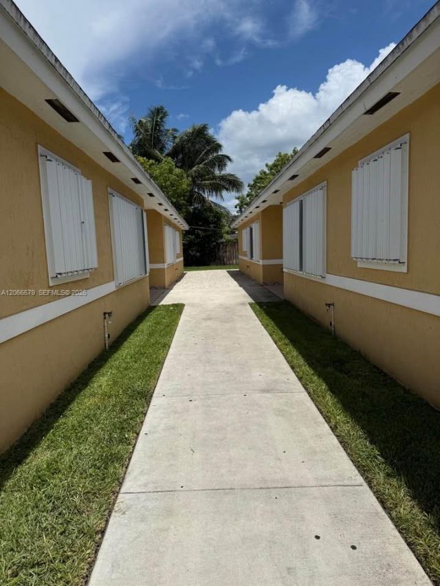 2635 NW 24th Ave , Miami, FL 33142 Photo