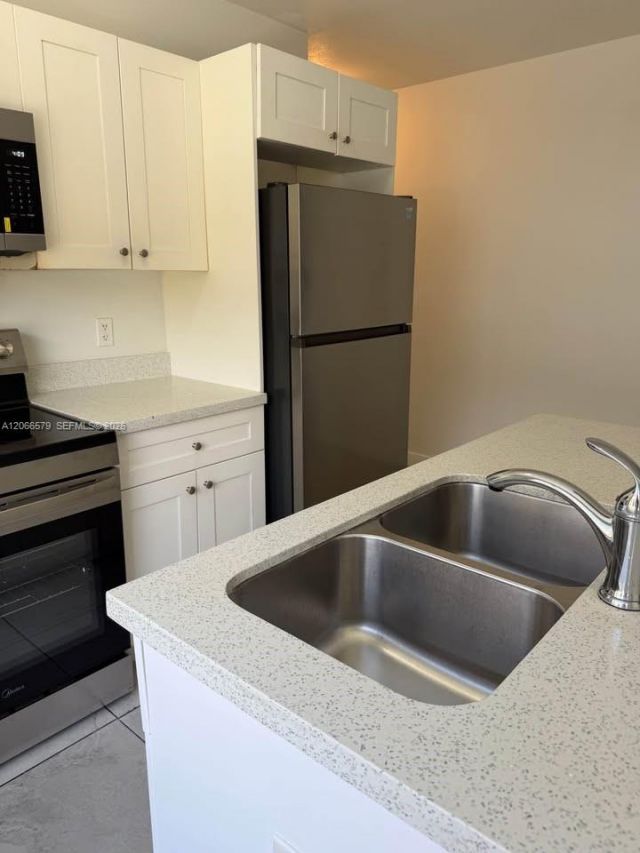2635 NW 24th Ave , Miami, FL 33142 Photo