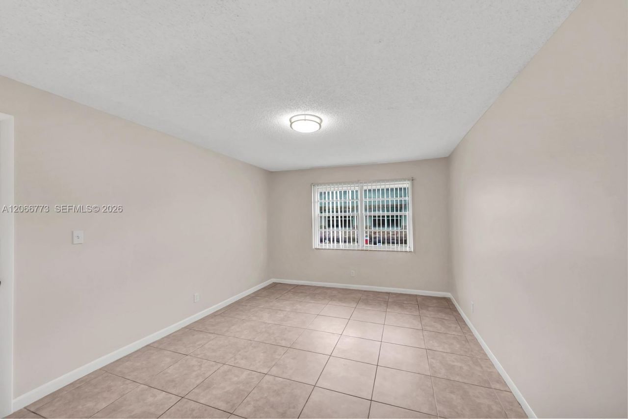 2610 Riverland Dr , Fort Lauderdale, FL 33312 Photo