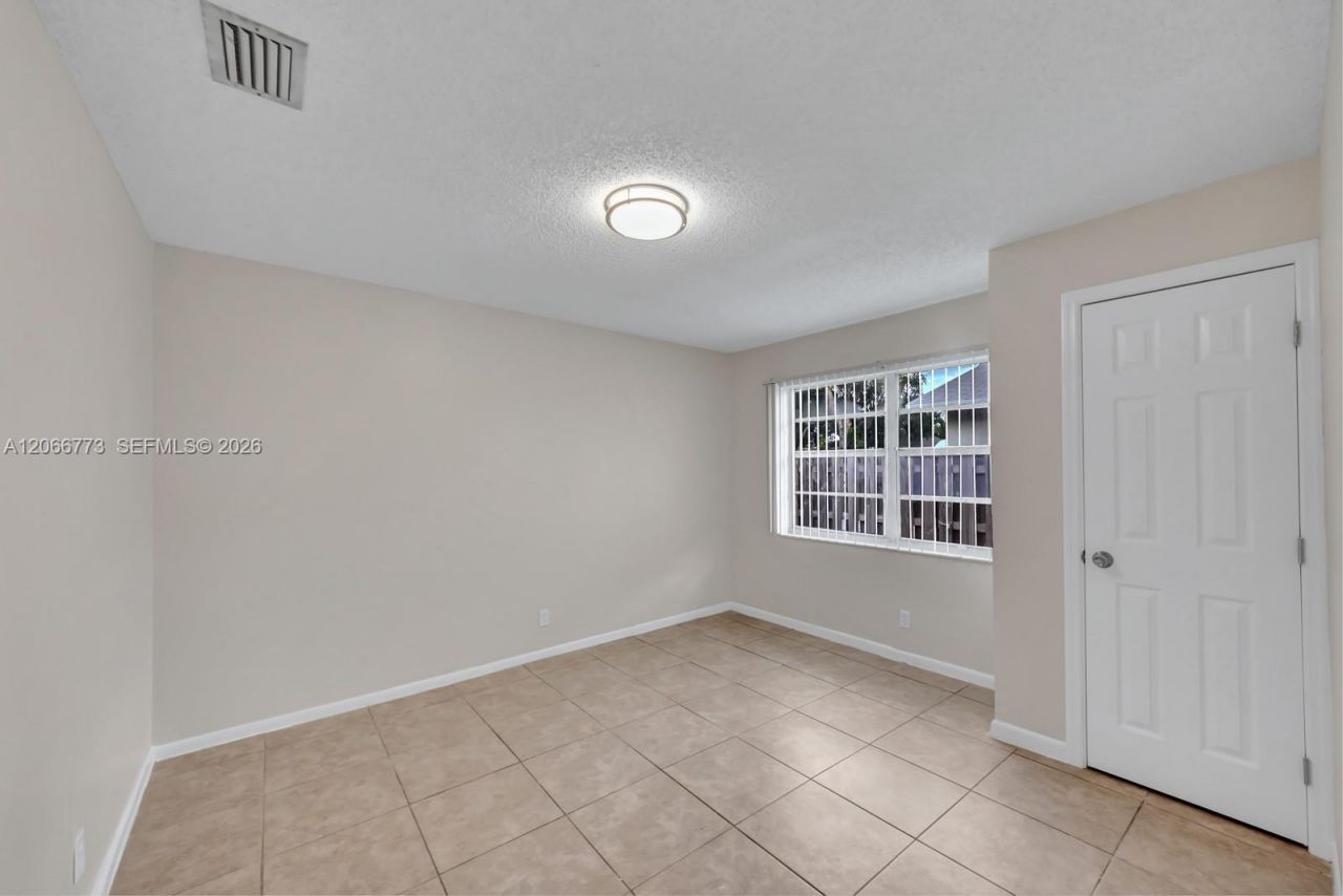 2610 Riverland Dr , Fort Lauderdale, FL 33312 Photo