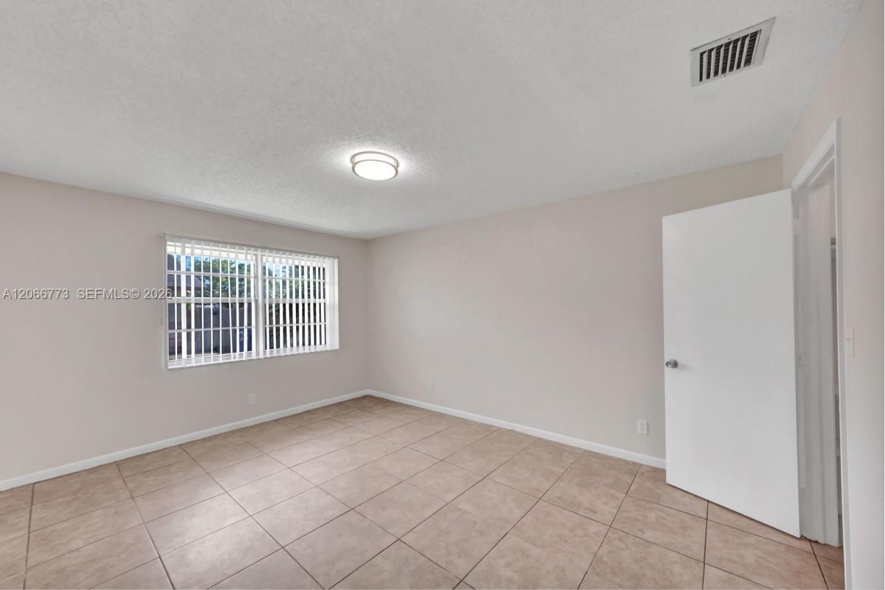 2610 Riverland Dr , Fort Lauderdale, FL 33312 Photo