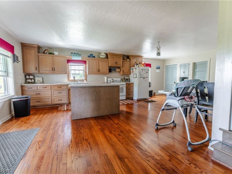 5642 County Road 59, Millersburg, OH 44654 Photo 15