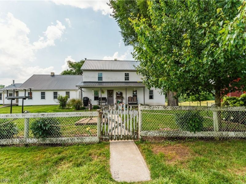 5642 County Road 59, Millersburg, OH 44654 Photo 4