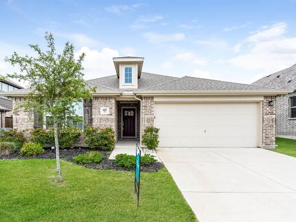 605 England Street, Fate, TX 75189