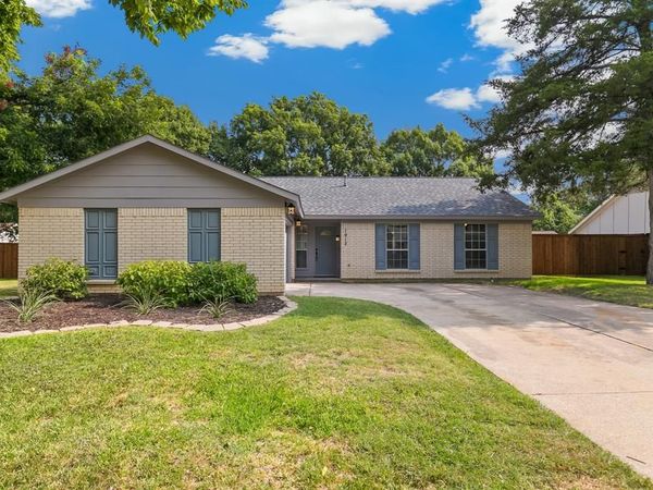 1912 Buckeye Drive, Flower Mound, TX 75028