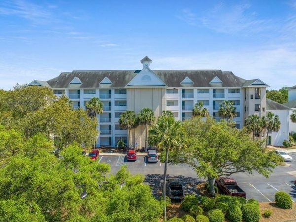 4276 Calinda Lane, Unit 112, Niceville, FL 32578