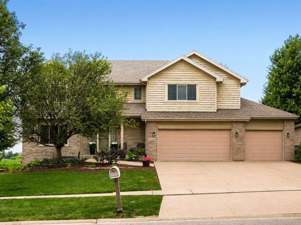 22104 Pembrook Drive, Frankfort, IL 60423