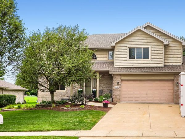 22104 Pembrook Drive, Frankfort, IL 60423