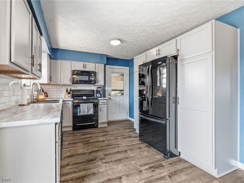 5570 Foxford Street SW, Canton, OH 44706 Photo 10