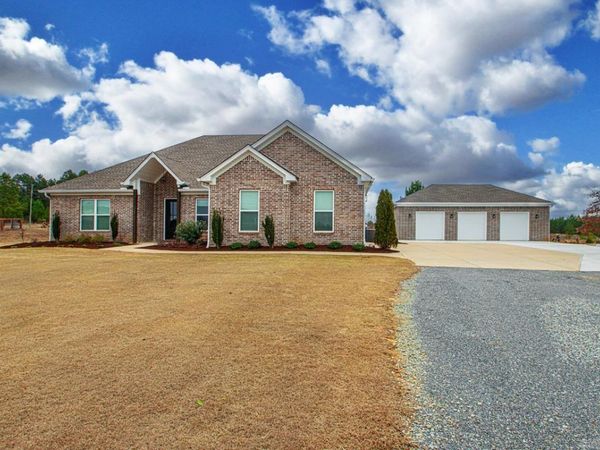 10664 Gunter Loop , Benton, AR 72019