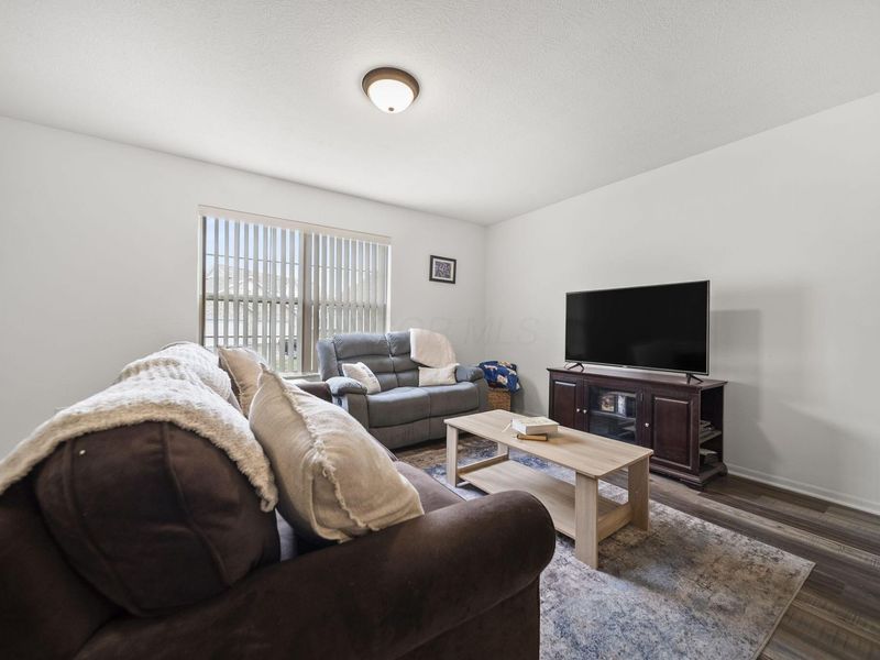 233 Bollingen, Blacklick, OH 43004 Photo 7