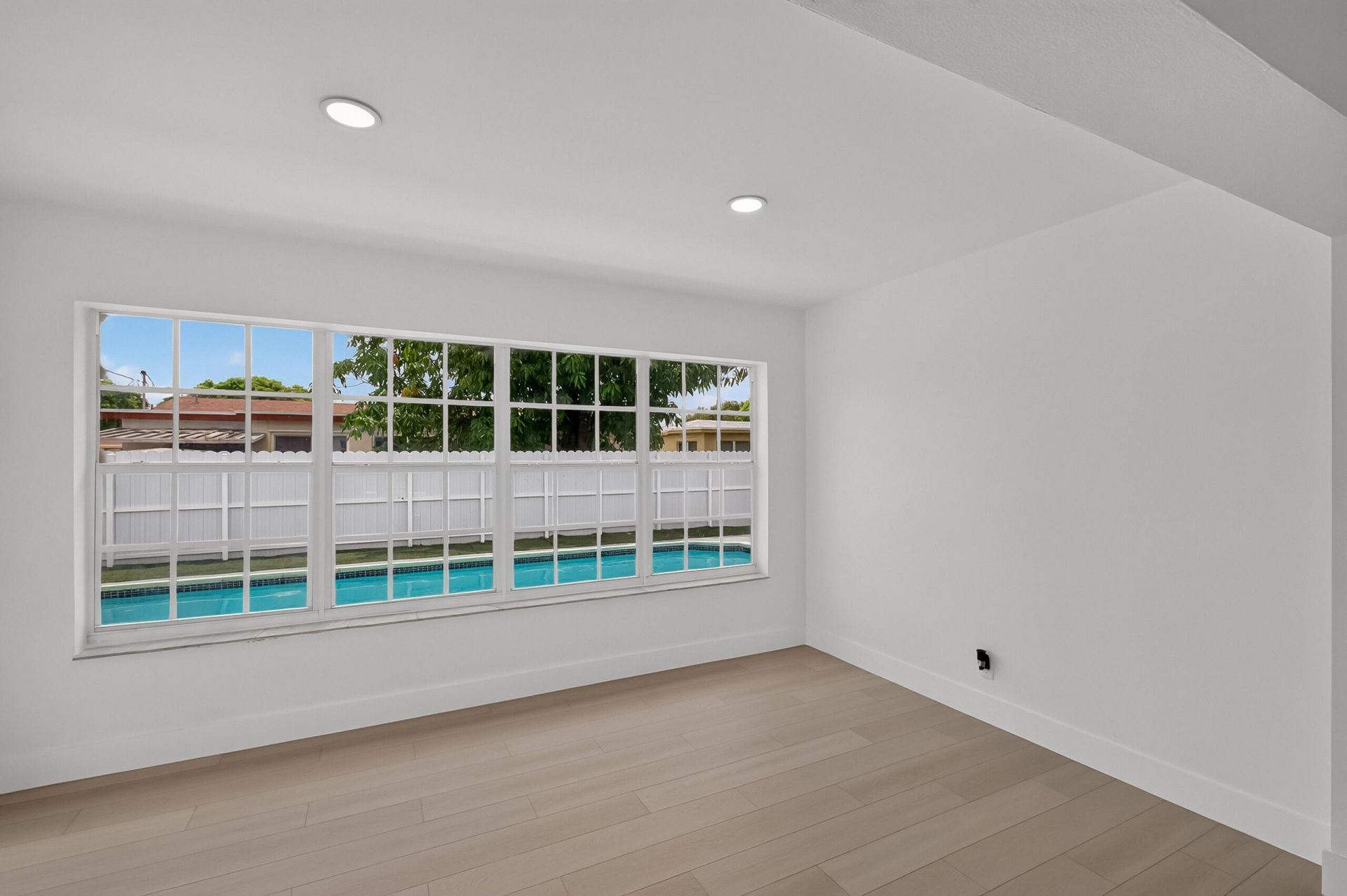 2701 De Soto Drive, Miramar, FL 33023 Photo
