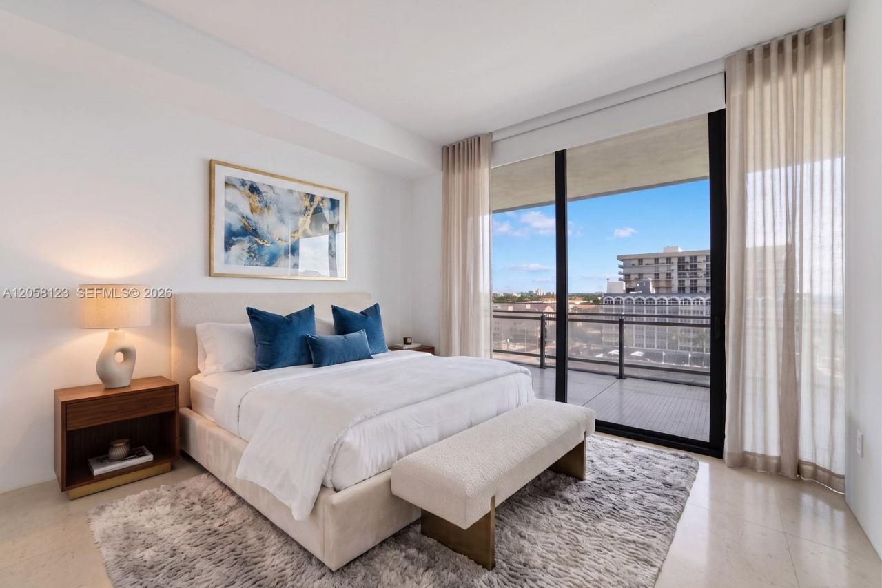 8701 Collins Ave , Unit 701, Miami Beach, FL 33154 Photo