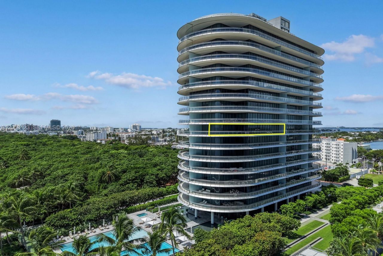 8701 Collins Ave , Unit 701, Miami Beach, FL 33154 Photo