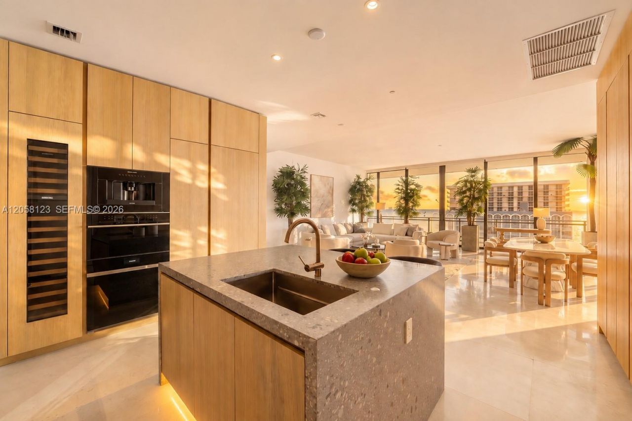 8701 Collins Ave , Unit 701, Miami Beach, FL 33154 Photo