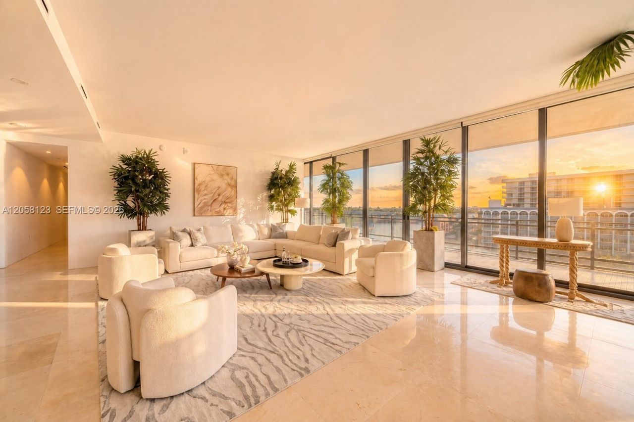 8701 Collins Ave , Unit 701, Miami Beach, FL 33154 Photo