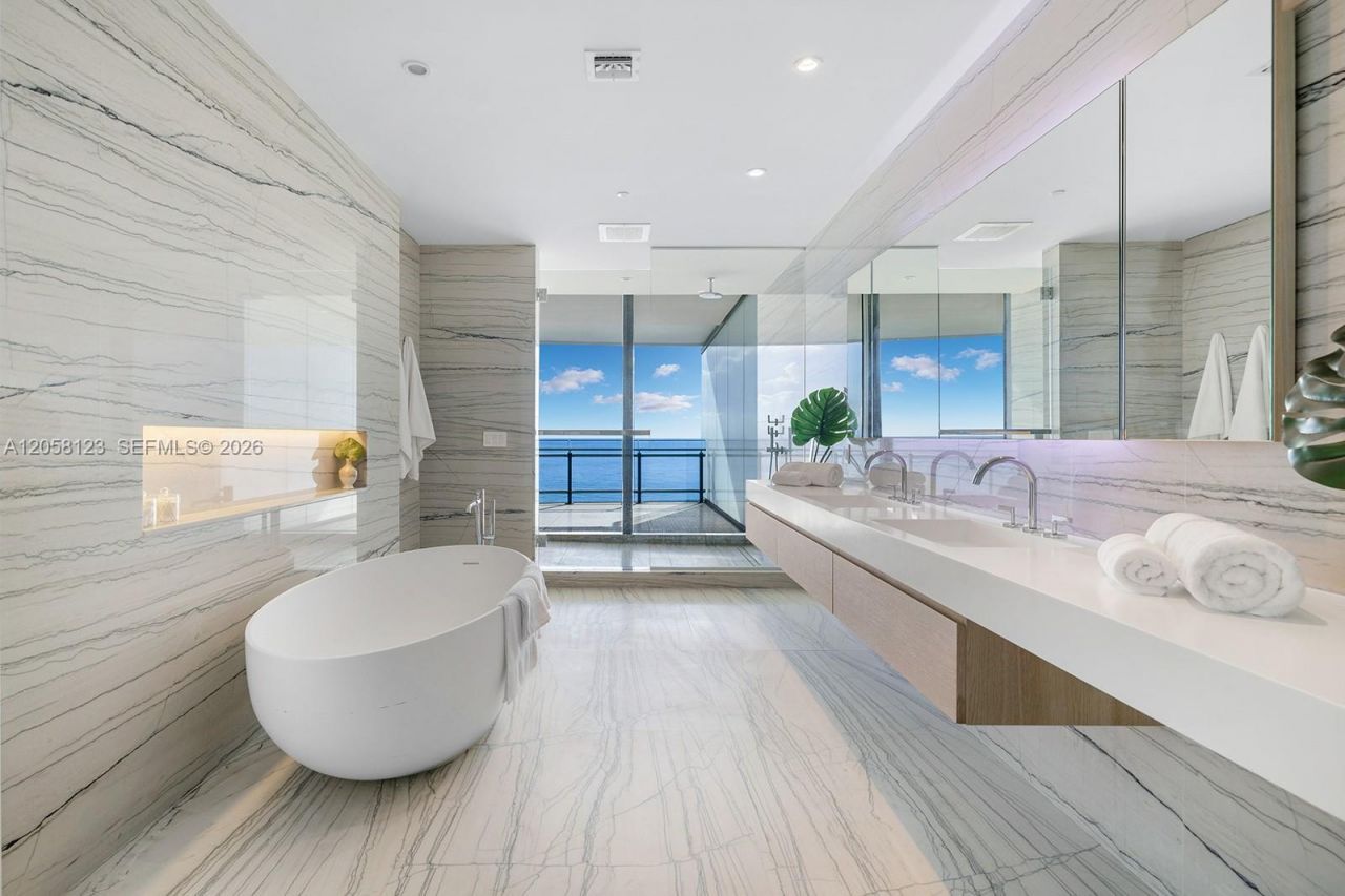 8701 Collins Ave, Unit 701, Miami Beach, FL 33154 Photo