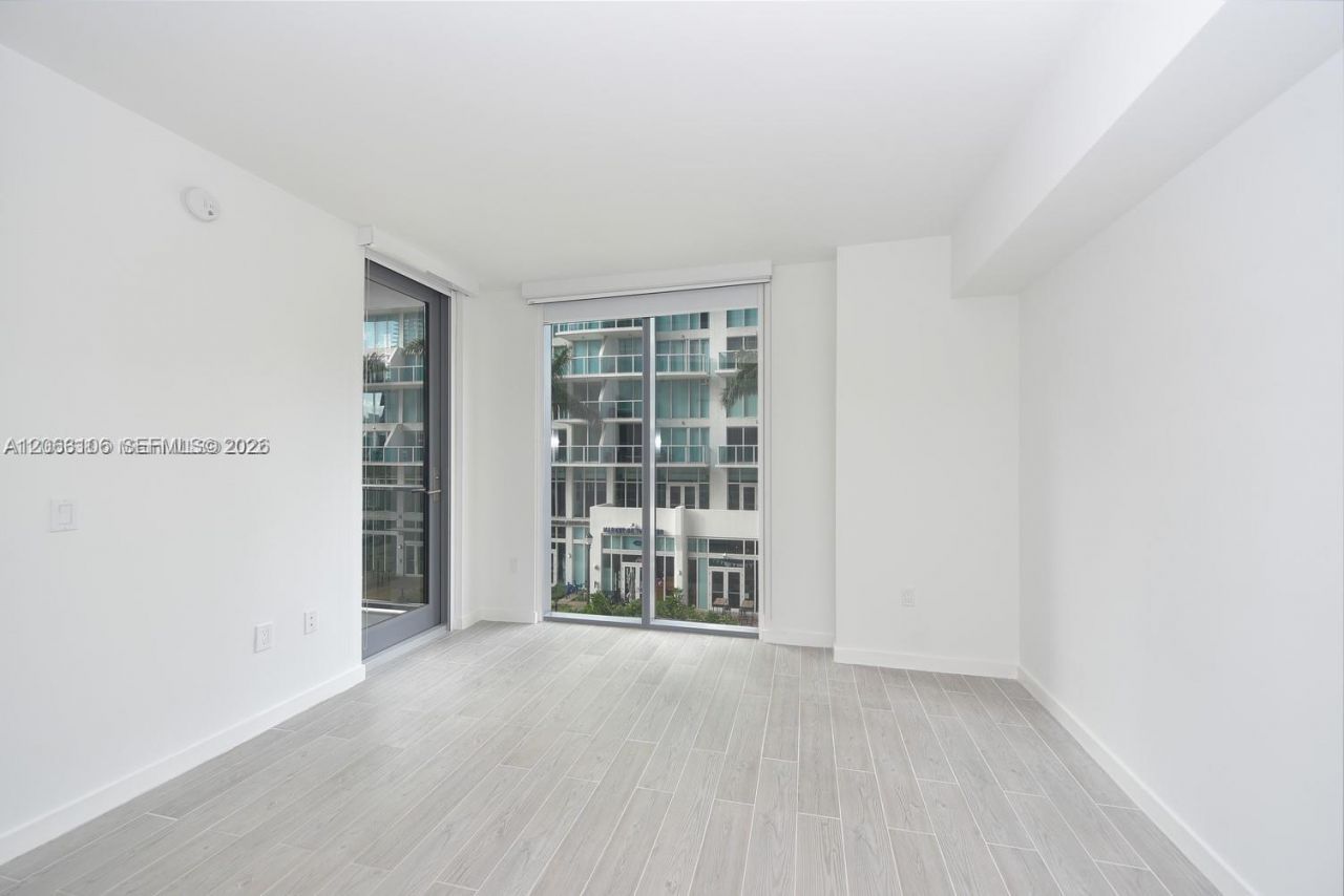 31 SE 6th St , Unit 406, Miami, FL 33131 Photo