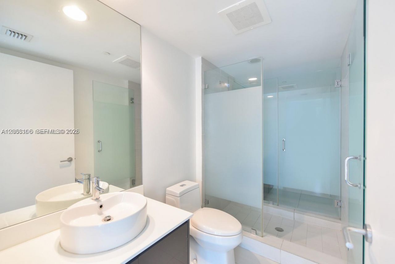 31 SE 6th St , Unit 406, Miami, FL 33131 Photo