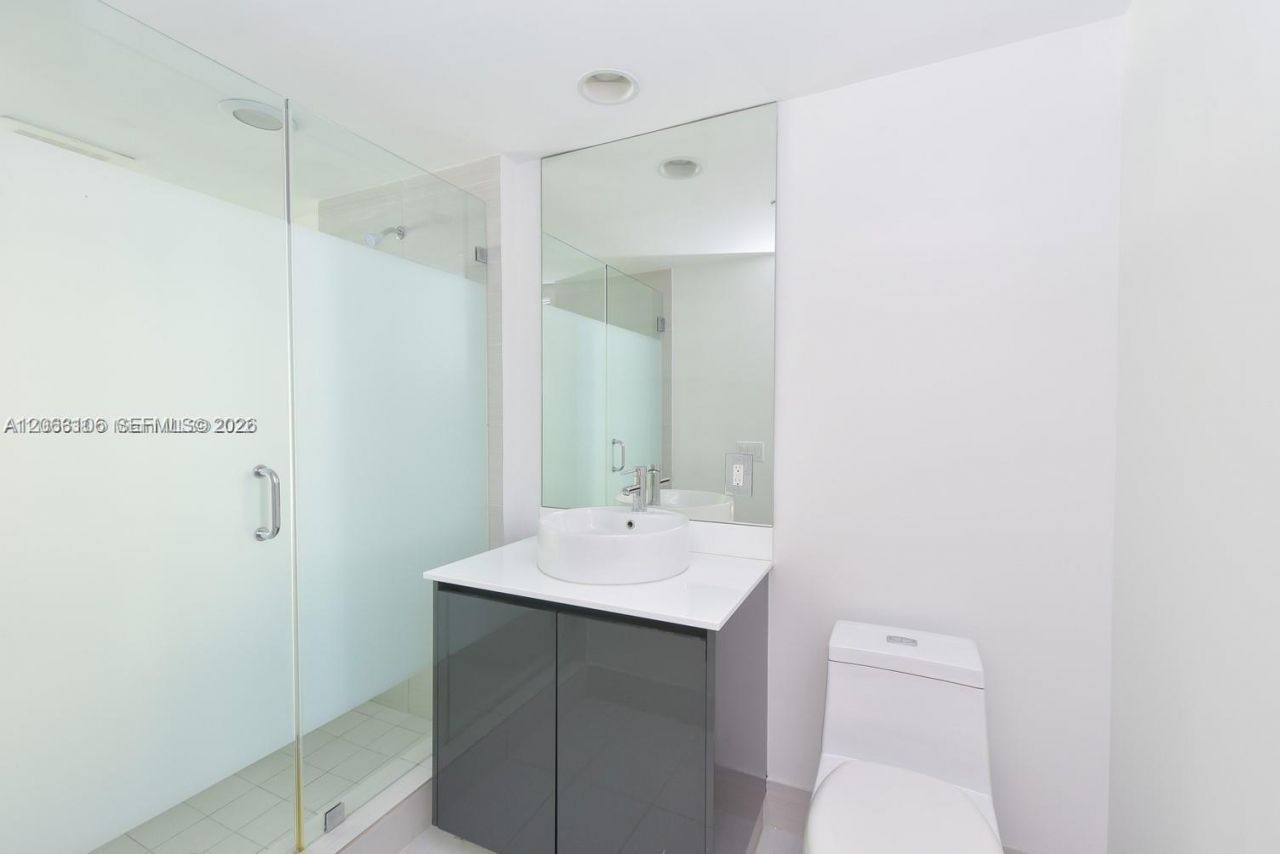 31 SE 6th St , Unit 406, Miami, FL 33131 Photo