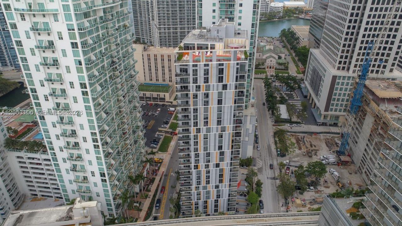 31 SE 6th St , Unit 406, Miami, FL 33131 Photo
