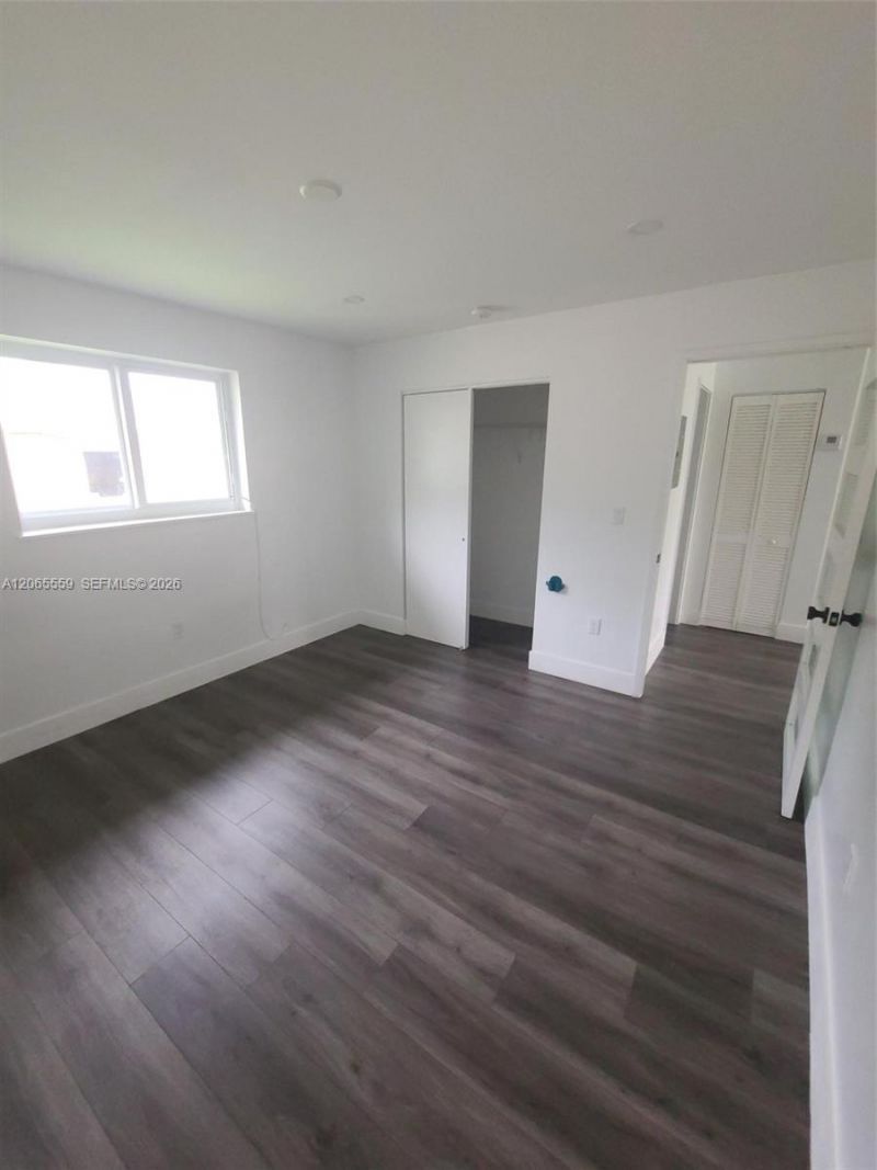 1864 NW 28th St , Miami, FL 33142 Photo