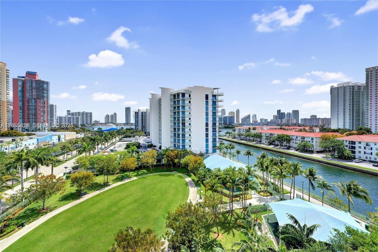 3030 NE 188th St , Unit 603, Aventura, FL 33180 Photo