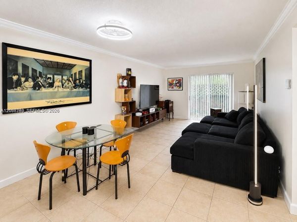 8650 SW 109th Ave, Unit 3-103, Miami, FL 33173