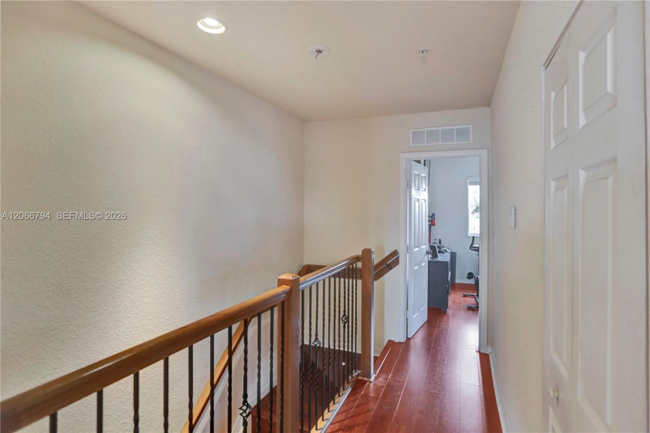 12600 SW 50th Ct , Unit 425, Miramar, FL 33027 Photo