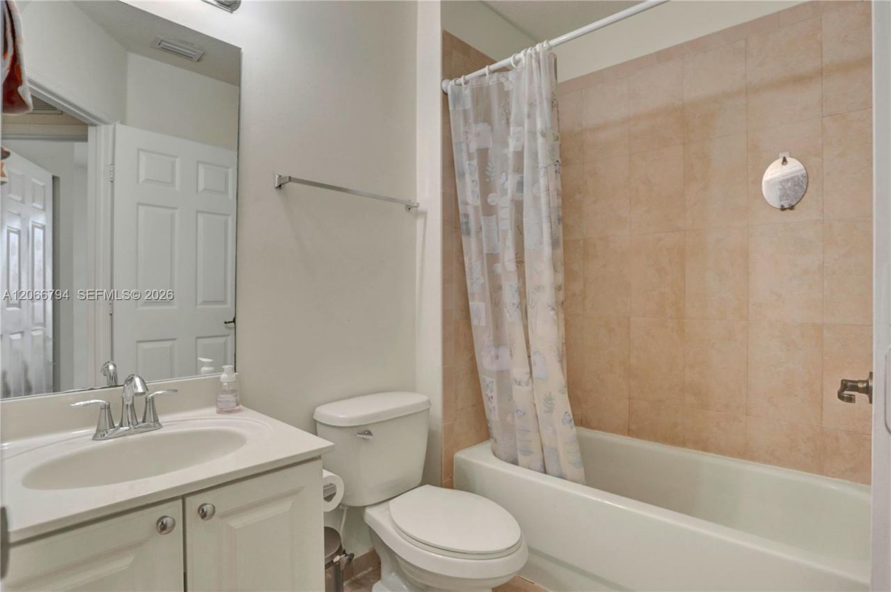 12600 SW 50th Ct , Unit 425, Miramar, FL 33027 Photo