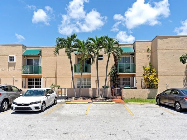 12055 SW 19th Ln , Unit 227, Miami, FL 33175