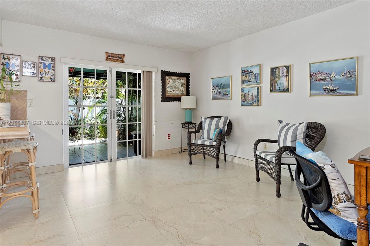 12055 SW 19th Ln, Unit 227, Miami, FL 33175 Photo