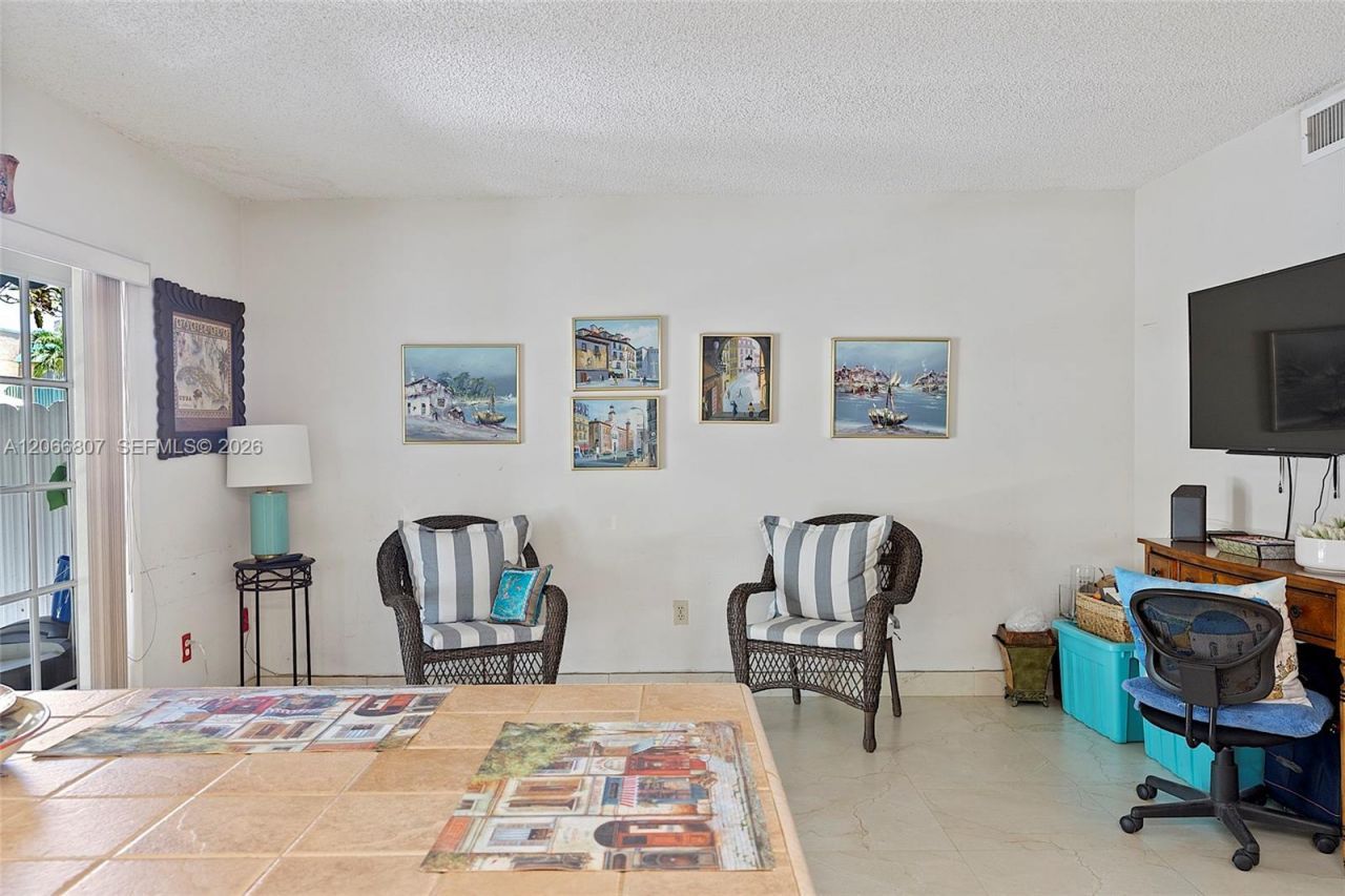 12055 SW 19th Ln, Unit 227, Miami, FL 33175 Photo