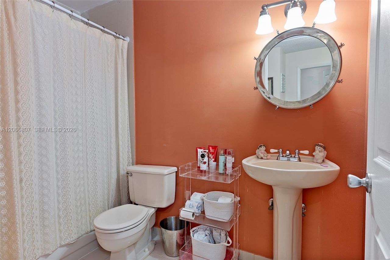12055 SW 19th Ln, Unit 227, Miami, FL 33175 Photo