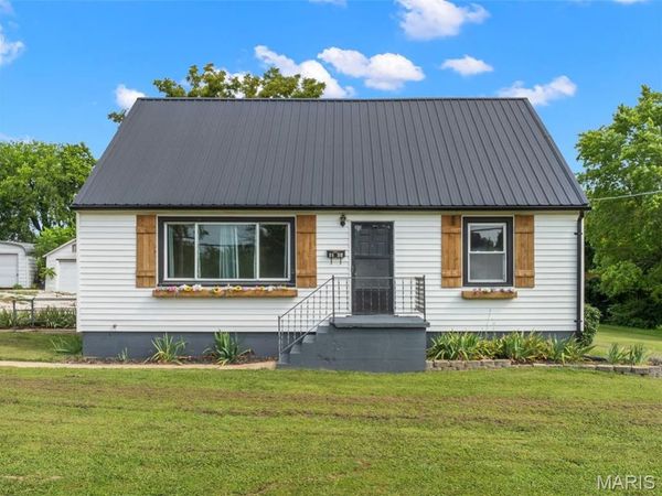 1165 Moselle Road, St Clair, MO 63077