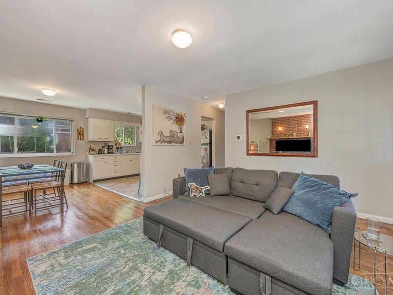 231 W Collins Street, Oxford, OH 45056 Photo 5