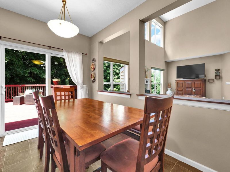 2602 Crestview Woods Drive, Newark, OH 43055 Photo 18