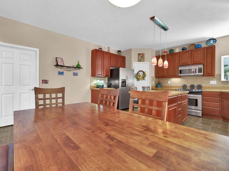 2602 Crestview Woods Drive, Newark, OH 43055 Photo 19