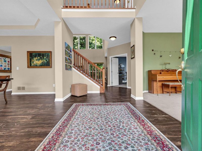 2602 Crestview Woods Drive, Newark, OH 43055 Photo 6