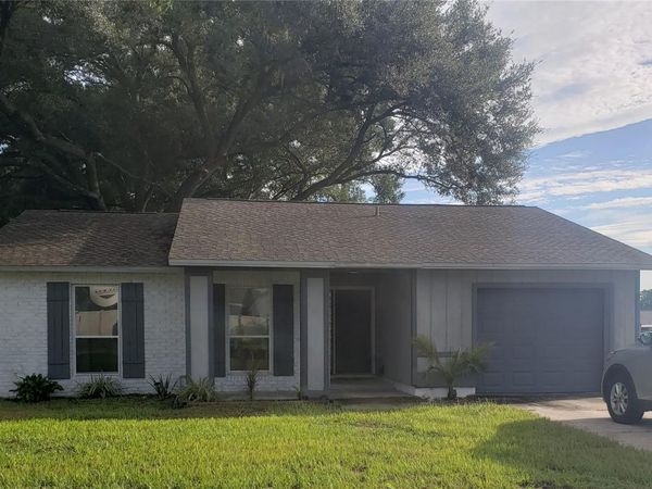 404 KING LOUIS COURT, SEFFNER, FL 33584