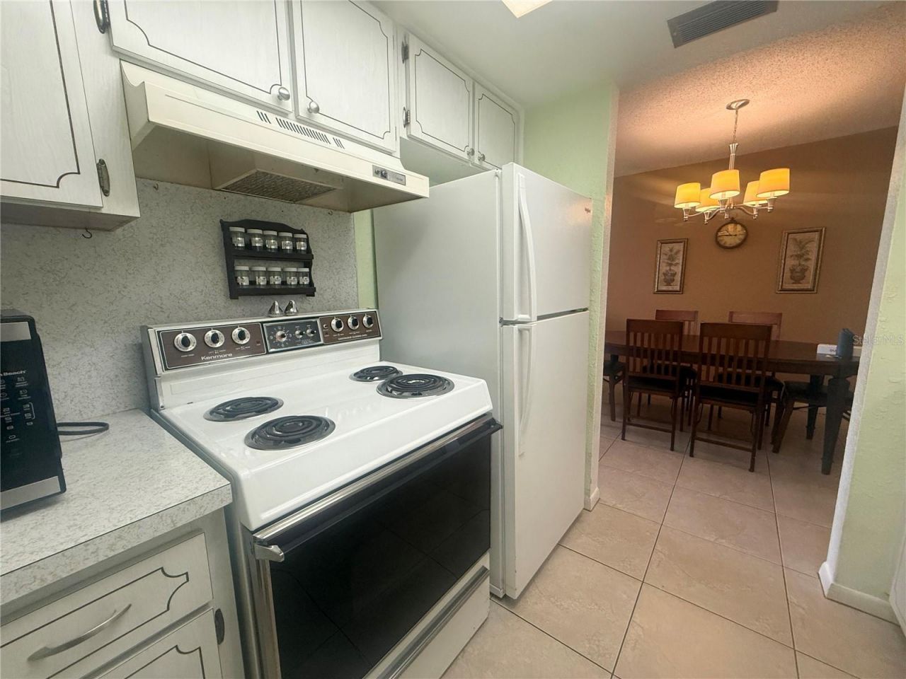 6044 22nd Avenue N, Unit 2, Saint Petersburg, FL 33710 Photo