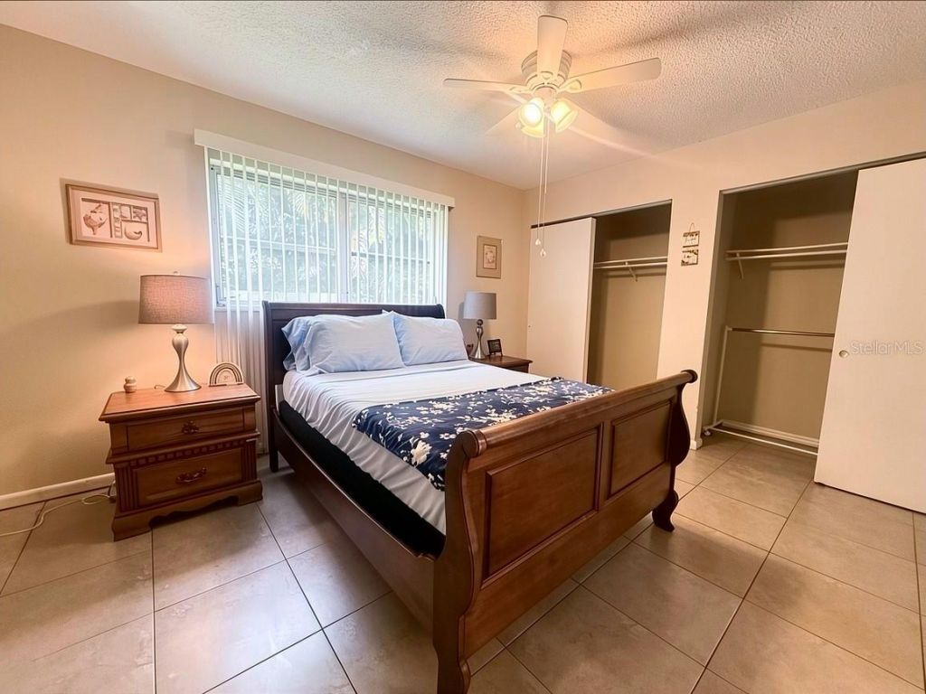 6044 22nd Avenue N, Unit 2, Saint Petersburg, FL 33710 Photo