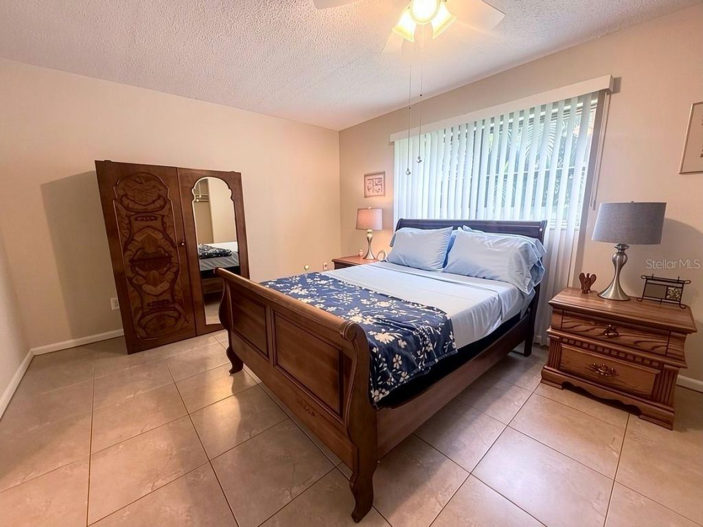 6044 22nd Avenue N, Unit 2, Saint Petersburg, FL 33710 Photo