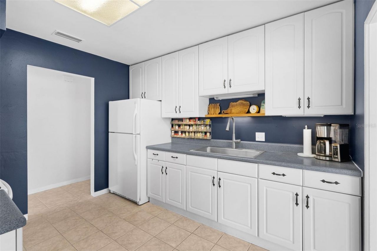 2237 2nd Avenue E, Bradenton, FL 34208 Photo