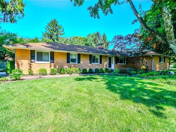 101 Laurelann Drive, Kettering, OH 45429