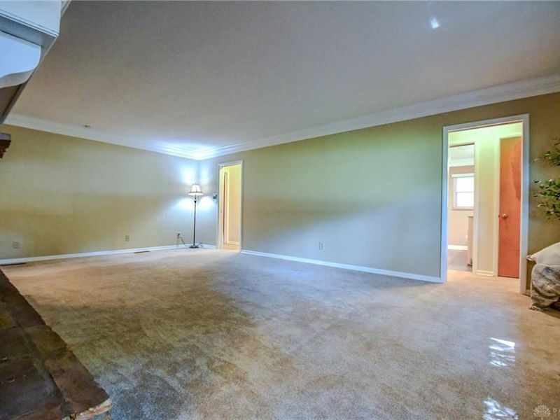 101 Laurelann Drive, Kettering, OH 45429 Photo 12