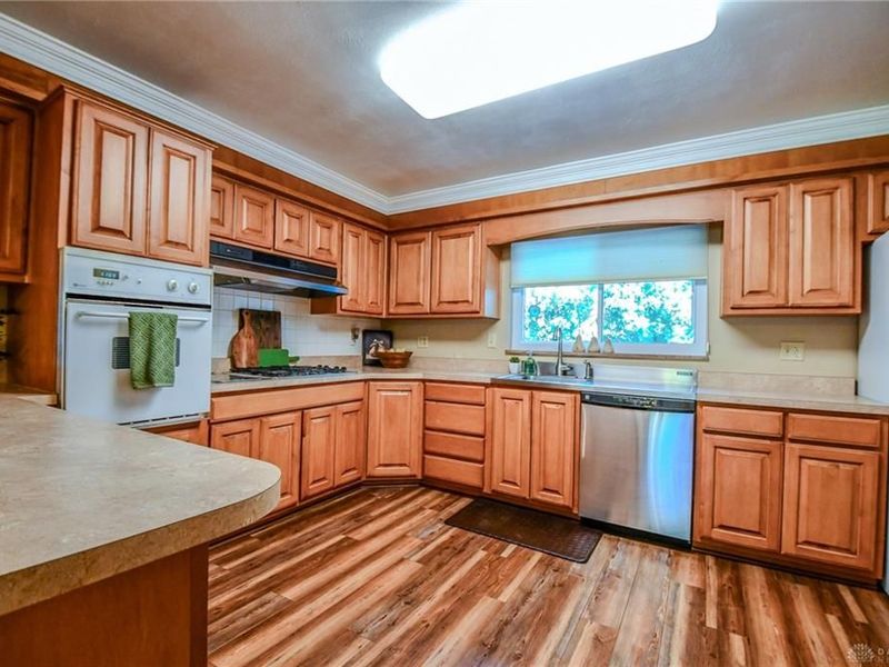 101 Laurelann Drive, Kettering, OH 45429 Photo 19